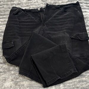 Women’s Black Cargo jeans